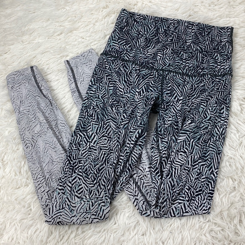Lululemon Wunder Under Pant (Dazzle Nulux) Dazzle Wunder Under 50g Alpine